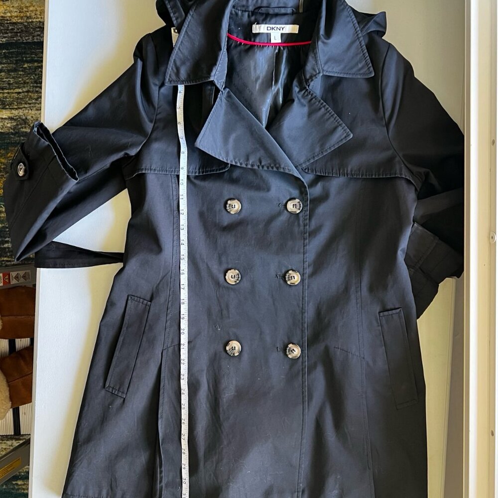 DKNY Black Trench Rain Jacket Double Breasted Lined Belted Classic L Outdoor - Picture 14 of 15